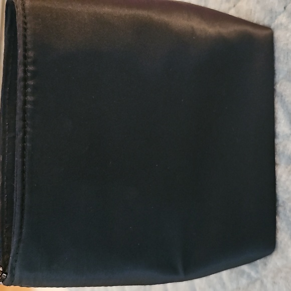 Small black satin bag - Picture 2 of 4
